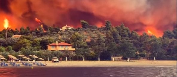 ΚΙ ΑΛΛΗ ΑΔΕΛΦΗ ΣΤΟ ΚΟΛΠΟ… ΠΑΕΙ ΣΟΪ ΤΟ ΒΑΣΙΛΕΙΟ