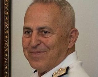 Πολιτικό χαστούκι η άρνηση Αποστολάκη