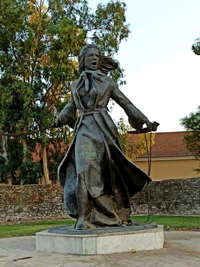 Μεσολόγγι Άγαλμα-Ελευθερίας