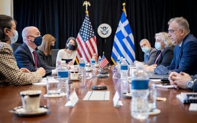 Αναβάθμιση της συνεργασίας με ΗΠΑ και στον τομέα της ασφάλειας – Συμφωνία Θεοδωρικάκου – Mayorkas