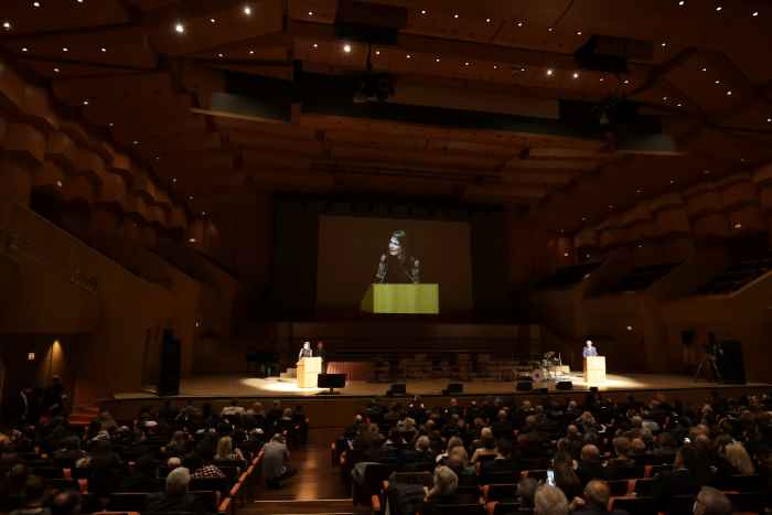 Γιάννα Αγγελοπούλου: Από τα χέρια των μαθητών η δάδα της δημιουργίας περνά στις επόμενες γενιές