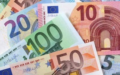 Δάνεια 2022: Ανοίγει σταδιακά η στρόφιγγα των δανείων.