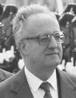 Christos Sartzetakis passed away