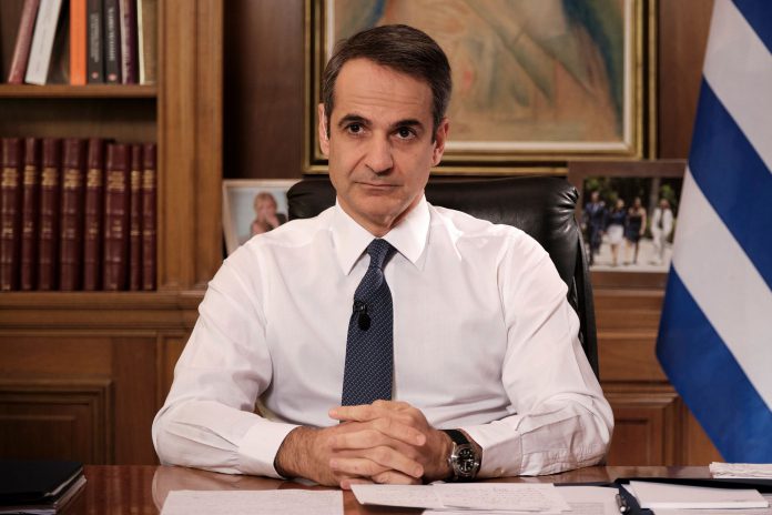 Κυριάκος Μητσοτάκης: «Ημέρα αφιερωμένη στους αγώνες για τη θεμελίωση των δικαιωμάτων των γυναικών»