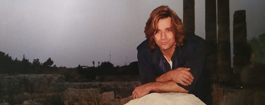 Ανοιχτές Σελίδες με τον Άγγελο Χατζή