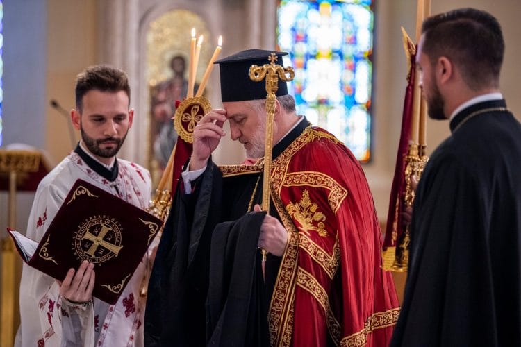 &theta;&epsilon;ί&alpha; &lambda;&epsilon;&iota;&tau;&omicron;&upsilon;&rho;&gamma;ί&alpha; &tau;&eta;&sigmaf; &Kappa;&upsilon;&rho;&iota;&alpha;&kappa;ή&sigmaf; &tau;&omicron;&upsilon; &Theta;&omega;&mu;ά