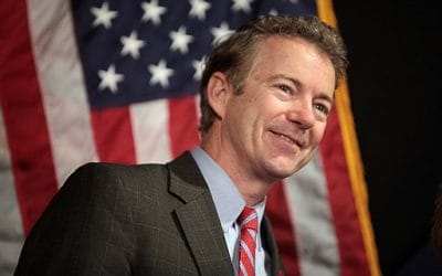 Γερουσιαστής Rand Paul: Οι ΗΠΑ δανείζονται χρήματα από την Κίνα για τη χρηματοδότηση της Ουκρανίας