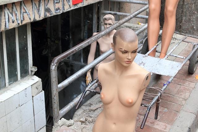Κύκλωμα trafficking με ψεύτικες υποσχέσεις σε Ουκρανές και Ρωσίδες