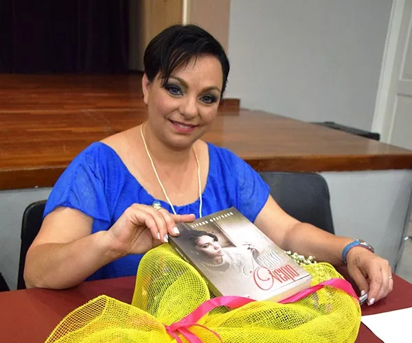 Friends Said 34 For this HELLINIDA whose name is Ioanna Lazarou.