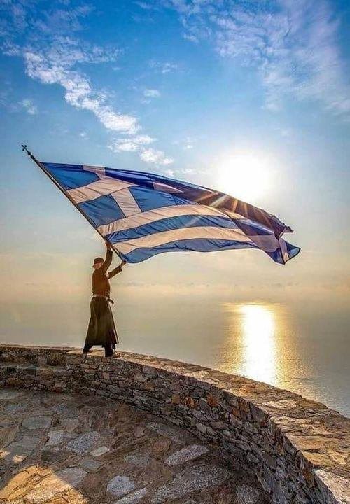 λένα-φατουρου