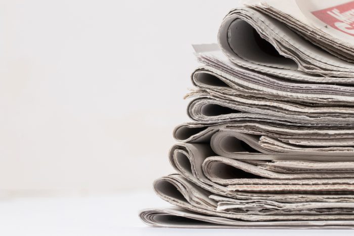 Spiegel: Η Ελλάδα διολισθαίνει στην απολυταρχία