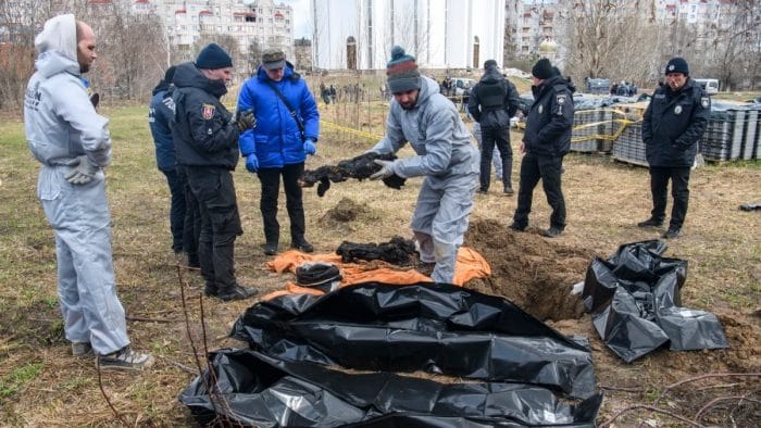 &epsilon;&gamma;&kappa;&lambda;ή&mu;&alpha;&tau;&alpha; &pi;&omicron;&lambda;έ&mu;&omicron;&upsilon;