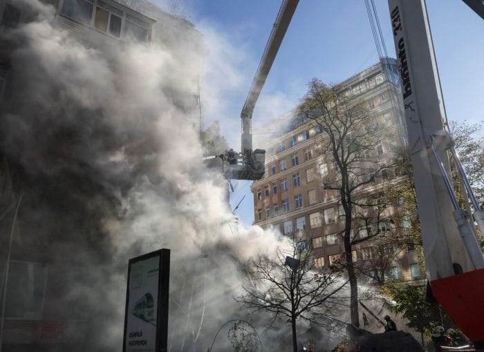 &gamma;&epsilon;&nu;&iota;&kappa;ό &mu;&pi;&lambda;&alpha;&kappa; ά&omicron;&upsilon;&tau;