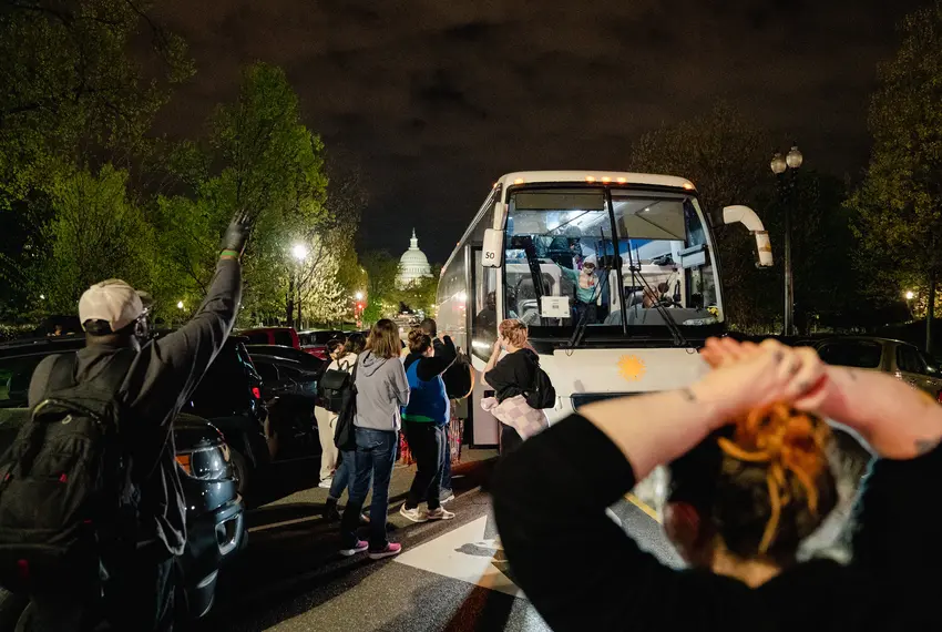 Nearly 100 illegal immigrants arrived in Denver, triggering emergency services