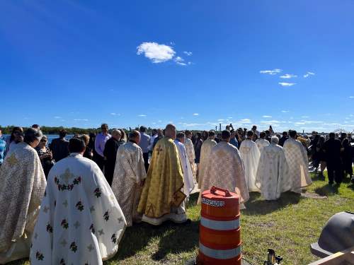 Πομπή Θεοφανίων προς την προκυμαία για τον Αγιασμό των υδάτων, στον Ιερό Ναό Αγίας Αικατερίνης West Palm Beach
