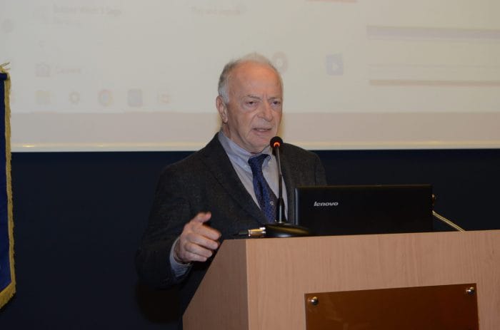 Διάλεξη Ακαδημαϊκού