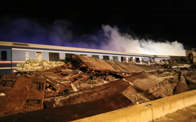 Η εθνική τραγωδία στα Τέμπη κι ο ελπιδοφόρος επικήδειος