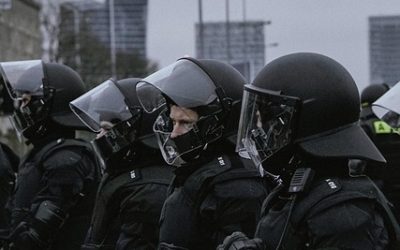 Μαζικές οι απεργιακές συγκεντρώσεις στο κέντρο της Αθήνας