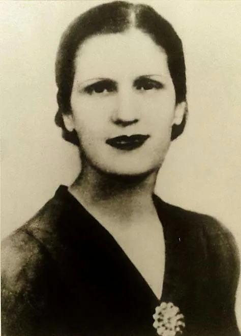 Ιουλία Μπίμπα