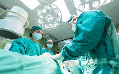 Τα βήματα πριν και μετά τη χειρουργική επέμβαση εξηγεί ο Σταύρος Τσιριγωτάκης, διευθυντής του τμήματος Χειρουργικής Θυρεοειδούς του Ιασώ