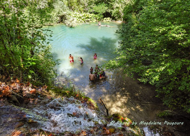 Καταρράκτες Σκρα και Γαλάζια λίμνη