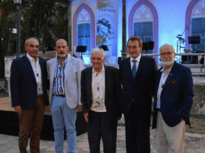 Το 6ο Φεστιβάλ Ποίησης Πάτρας αναδεικνύει μέσω των πολυποίκιλων δράσεών του τι εστί "Αόρατοι Άνθρωποι | ΑόρατεςΣκέψεις " 2 download 8