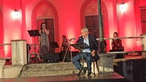 received 318077840874217