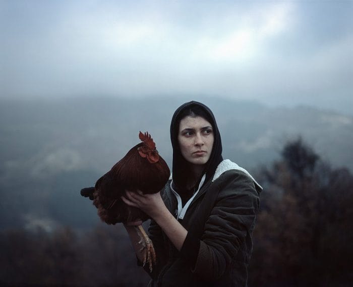 Spirits Unseen: &Mu;&upsilon;&rho;&tau;ώ &Pi;&alpha;&pi;&alpha;&delta;&omicron;&pi;&omicron;ύ&lambda;&omicron;&upsilon;