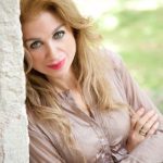 <a href="https://www.greekradiofl.com/author/n-aleksi/" target="_self">Νίνα Αλέξη</a>