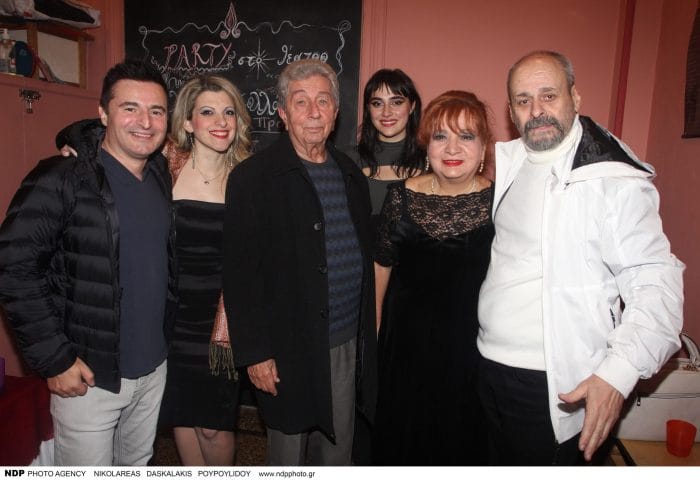 &Sigma;&Kappa;&Omicron;&Tau;&Sigma;&Epsilon;&Zeta;&Iota;&Kappa;&Omicron; &Nu;&Tau;&Omicron;&Upsilon;&Sigma;