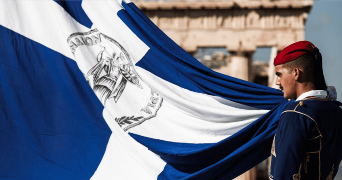 «…ΜΕΘΥΣΤΕ ΜΕ Τ’ ΑΘΑΝΑΤΟ ΚΡΑΣΙ ΤΟΥ ΕΙΚΟΣΙΕΝΑ»