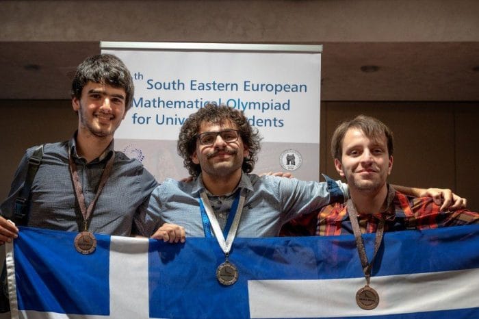 &Alpha;&kappa;ό&mu;&alpha; &mu;&iota;&alpha; &delta;&iota;ά&kappa;&rho;&iota;&sigma;&eta; &gamma;&iota;&alpha; &tau;&omicron; &Kappa;&alpha;&pi;&omicron;&delta;&iota;&sigma;&tau;&rho;&iota;&alpha;&kappa;ό &Pi;&alpha;&nu;&epsilon;&pi;&iota;&sigma;&tau;ή&mu;&iota;&omicron; &Alpha;&theta;&eta;&nu;ώ&nu;