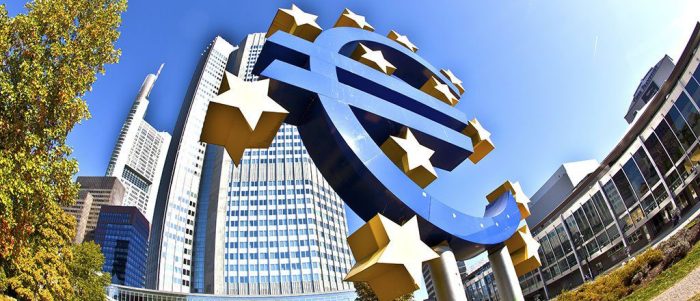 Αντιδράσεις ευρωπαϊκών τραπεζών στη χρήση ρωσικών κεφαλαίων για όπλα στην Ουκρανία: Προειδοποιούν για νομικές συνέπειες και πλήγμα στην αξιοπιστία των τραπεζών της Δύσης