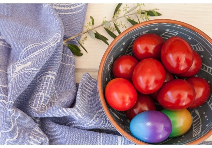 Αφιέρωμα ERTFLIX INTERNATIONAL για την εορταστική περίοδο του Πάσχα με εκπομπές από αρχείο ΕΡΤ Αφιέρωμα ERTFLIX INTERNATIONAL για την εορταστική περίοδο του Πάσχα με εκπομπές από αρχείο ΕΡΤ