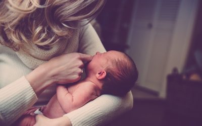 Η Μητέρα: Ένα Άγιο Φως στην Καθημερινότητά μας