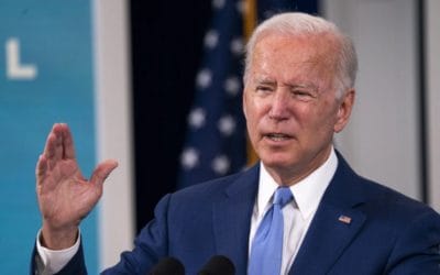 Η Κυβέρνηση Μπάιντεν Ακυρώνει Επιπλέον $7.7 Δις σε Φοιτητικά Δάνεια: Ένα Βήμα Προς την Ελάφρυνση του Οικονομικού Φόρτου των Νέων