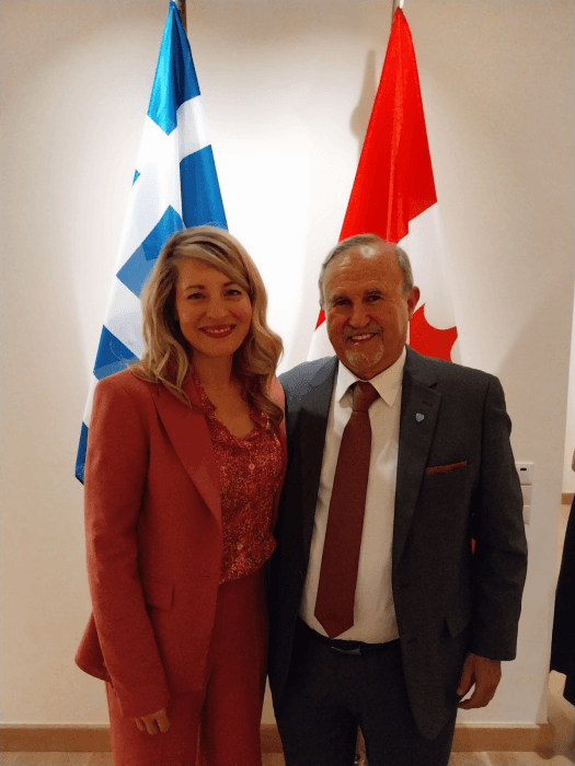 &Epsilon;&pi;ί&sigma;&kappa;&epsilon;&psi;&eta; &tau;&eta;&sigmaf; &Upsilon;&pi;. &Epsilon;&xi;&omega;&tau;&epsilon;&rho;&iota;&kappa;ώ&nu; &Kappa;&alpha;&nu;&alpha;&delta;ά Melanie Joly &sigma;&tau;&eta;&nu; &Epsilon;&lambda;&lambda;ά&delta;&alpha;