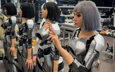 Εργοστάσιο στην Κίνα Δημιουργεί Υπερ-Ρεαλιστικά Ανθρωποειδή Ρομπότ: Η Νέα Επανάσταση στην Τεχνητή Νοημοσύνη