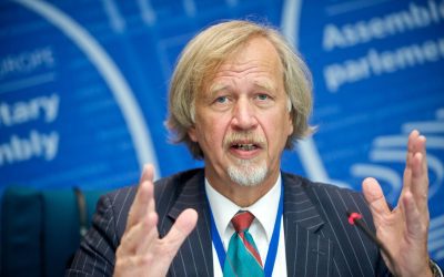 Δηλώσεις του Γερμανού Γιατρού Βόλφγκανγκ Βόνταργκ για την “ευλογιά των πιθήκων”: Επιχειρήματα και Αντιδράσεις