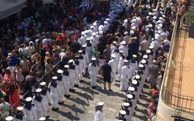 Ο Υπουργός Εθνικής Άμυνας Νίκος Δένδιας στη λιτάνευση της Ιεράς εικόνος της ΜΕΓΑΛΟΧΑΡΗΣ