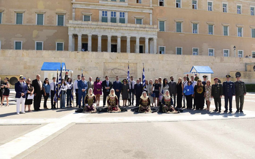 ΣΑΛΑΜΙΝΙΑ 2024: Παγκόσμιο προσκύνημα Τιμής & Μνήμης στο Μνημείο του Αγνώστου Στρατιώτη