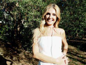 «Η ΤΕΛΕΙΑ ΠΑΡΑΣΤΑΣΗ» της Τάνιας Χαροκόπου 2 2 ΟΛΓΑ ΒΕΝΕΤΗ