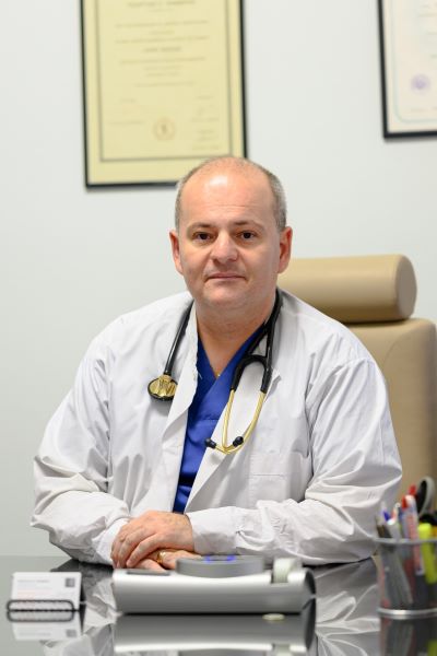Γιώργος Ψαθέρης