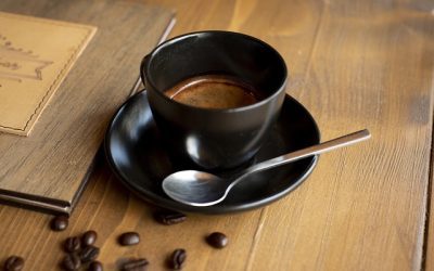 Προκαλεί η καφεΐνη υπνηλία ή όχι;