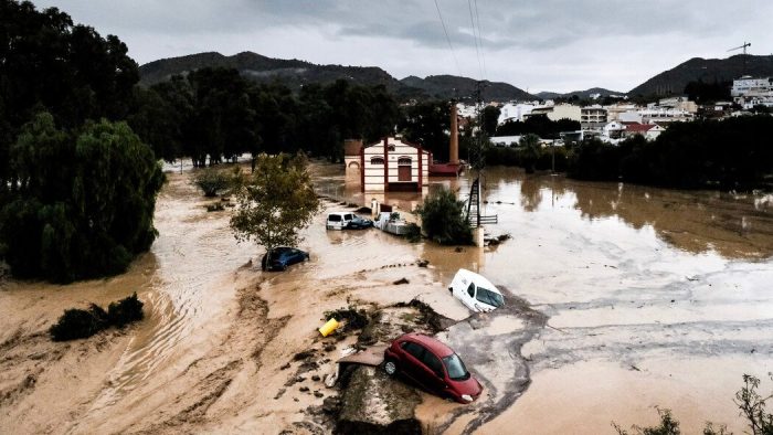 Καταστροφικές Πλημμύρες στην Ισπανία: Μία Εθνική Κρίση