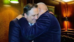 Messenger creation 9AF91D8B 4FF7 4F37 AB93 2DAB6C02120E