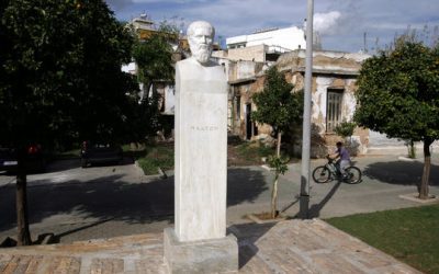 Αξιοθέα η Φλειασία, Λασθένεια η Μαντική, Ακάδημος και Ακαδημία Πλάτωνος