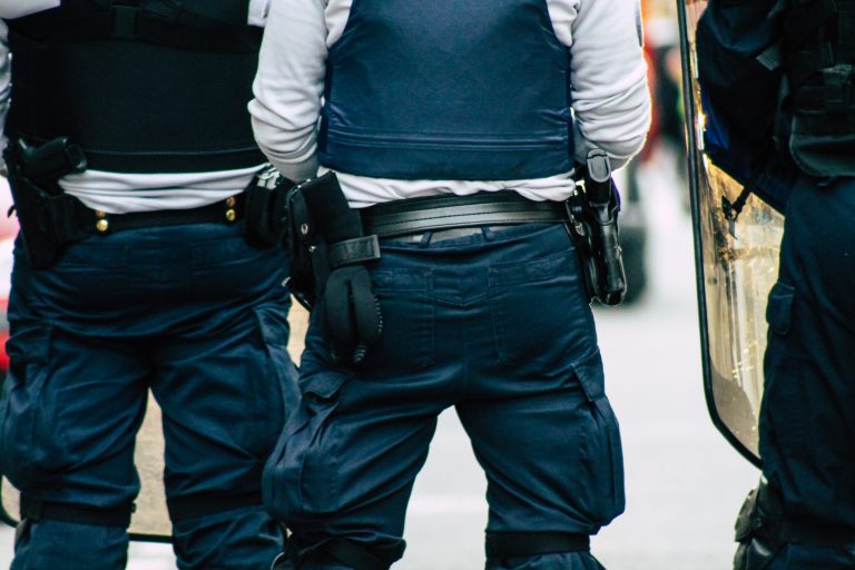 Συνελήφθη 22χρονος από το Loxahatchee για απειλές μαζικών πυροβολισμών και σύνδεση με μαθήτρια-δράστη σχολικής επίθεσης στο Ουισκόνσιν