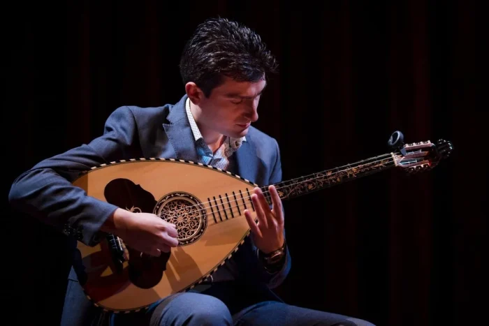 &laquo;The Music of Epirus&raquo; &alpha;&pi;ό &tau;&omicron;&nu; &Sigma;&epsilon;&pi;&tau;έ&mu;&beta;&rho;&iota;&omicron; &tau;&omicron;&upsilon; 2025 &sigma;&tau;&omicron; Hellenic College Holy Cross &tau;&eta;&sigmaf; &Beta;&omicron;&sigma;&tau;ώ&nu;&eta;&sigmaf;