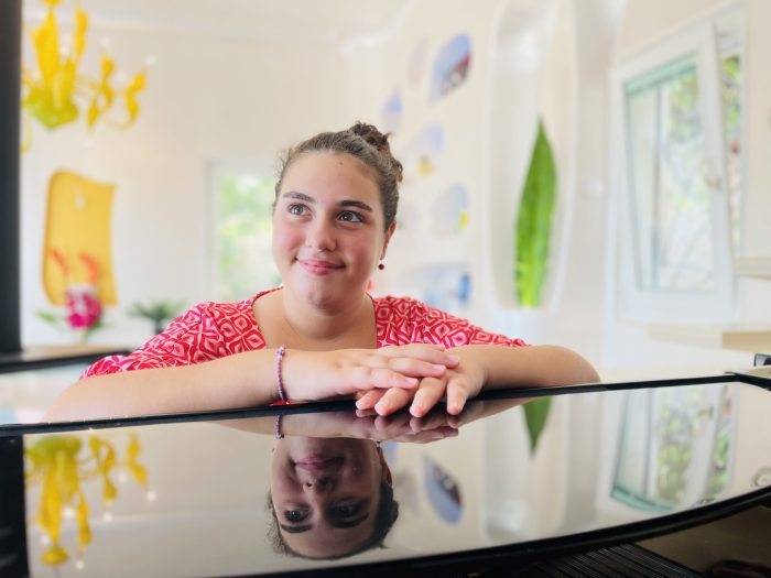 Top international distinctions in the U.S. for Evelina and Angelina Tsiantzi Mante from Santorini